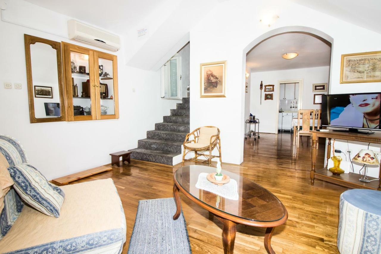 ספליט Apartments Kuca Mala מראה חיצוני תמונה