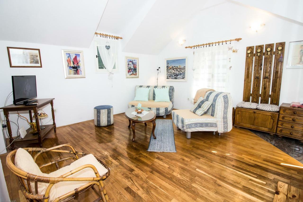 ספליט Apartments Kuca Mala מראה חיצוני תמונה